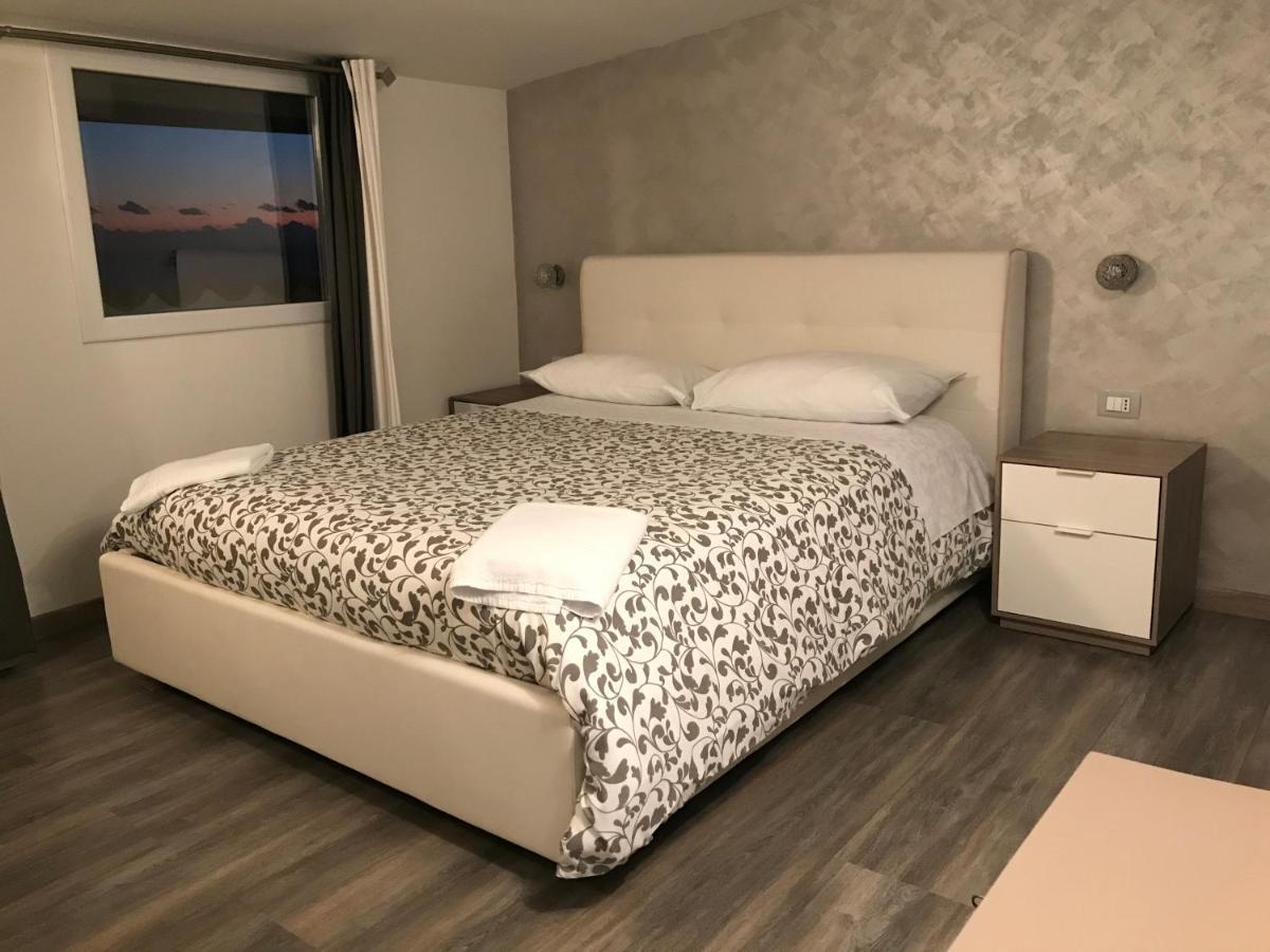 アグリジェントCasa Di Ceceアパートメント エクステリア 写真